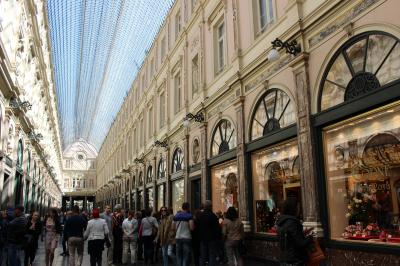 2015年　ベルギーの猫祭りに行こう♪　叔母と仲良し二人旅☆ちょっとリッチなベネルクス＆フィンランドついでにエストニア⑮ブルージュからブリュッセルへ～世界で最も美しい広場「グラン・プラス」と美術館巡り～