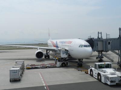 マレーシア航空初搭乗♪（関空～クアラルンプール～ランカウイ）◆2015年の夏休みはランカウイ島へ！≪その１≫
