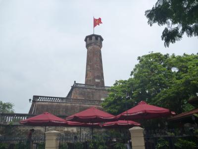 ハノイ・タンロン皇城とＢ52戦勝博物館等の歴史旅