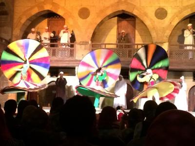 スルタン・ゴーリーのタンヌーラーショー