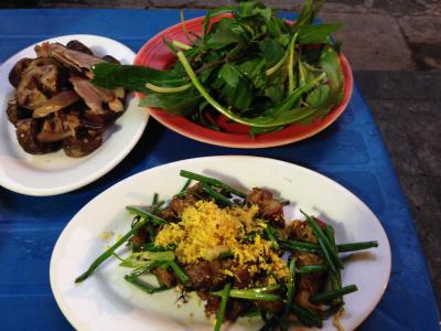 人生初、犬肉にトライ