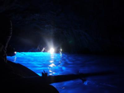イタリアのんびり周遊その⑥カプリ島～青の洞窟～