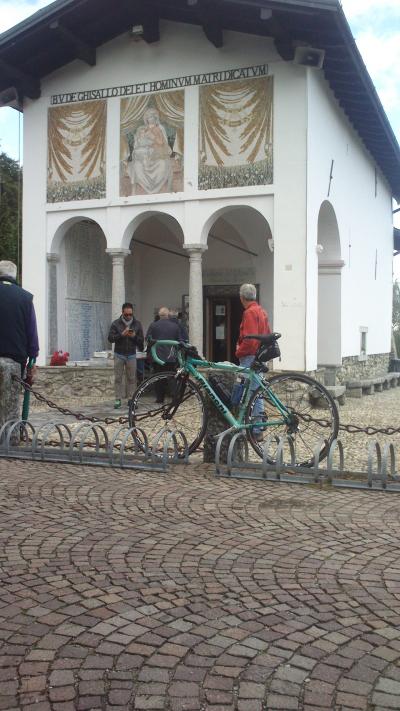 Santuario Del Ghisallo 自転車教会とジロ ディ ロンバルディア