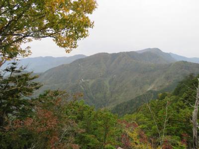 三峰神社～妙法ケ岳ハイキング②三峰神社～妙法ケ岳～三峰神社駐車場