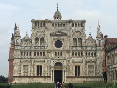 Ciao! 北イタリアとちょっとだけ南仏の旅 33 【パヴィア】パヴィアの町と感動☆パヴィア修道院