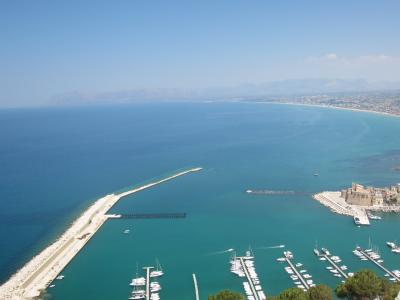 シチリア島屈指のサンドビーチ［サン ヴィート ロ カーポ］　ビーチまで徒歩0分【Hotel Riviera】　　イタリア＆トルコ⑤