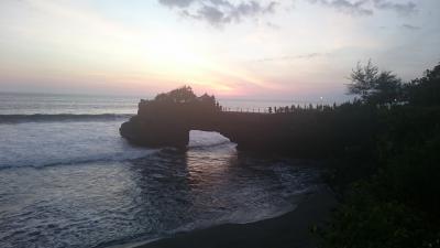 バリバード・パークを観た後、夕陽を見にタナロット寺院を目指した　（バリ島ドライブ旅行 その６）