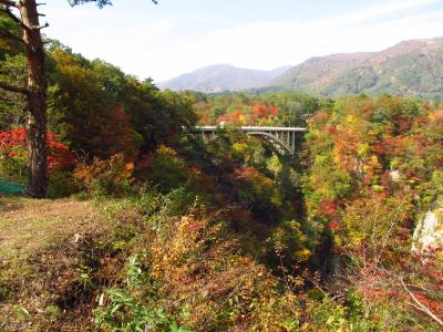 鳴子峡の紅葉