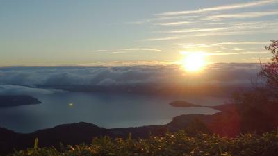 道東の日の出は早かった、屈斜路湖の雲海を求めて。