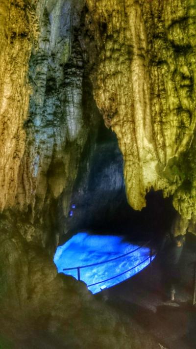 スイス・ヒンヤ～リ地獄の洞窟へ行ってきました【スイス情報.com】