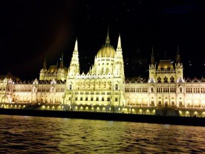 LaLaLa自由に楽しむシニア一人旅(5-4)プラハ・チェスキークルムロフ・ウィーン・ブダペスト・パリ