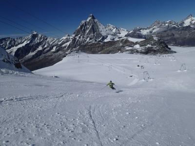 イタリアからの世界の車窓からのスイス　のスキー