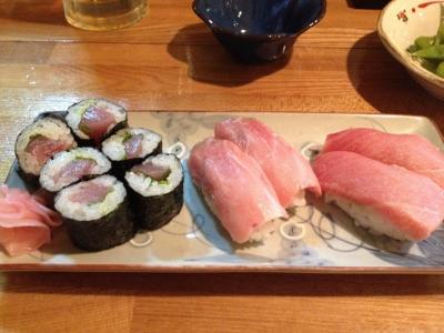 石垣島の「ひとし」でマグロをはじめ大満足の夕食でした!