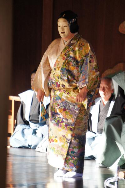 瀬戸内之旅（6）岡山の旅の終わりは後楽園の庭園を散策し、能舞台で「砧」を拝見して下津井の字魚を楽しんで岡山空港へ向かう。