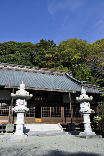 ぶらり～足柄上郡大井町・了義寺・桜井雪保作の１２枚の杉の板絵～