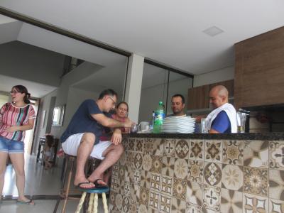 日曜日はシュハスコを喰って、まったり過ごして、パラナに帰るとするか～！