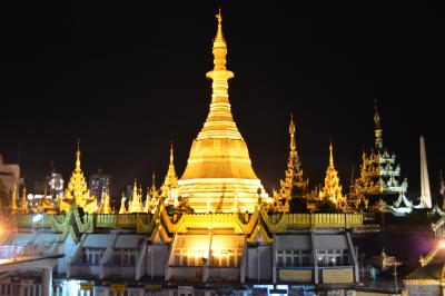 4泊5日の黄金の都（ゴールデンロック、バゴー、ヤンゴン市内）の旅