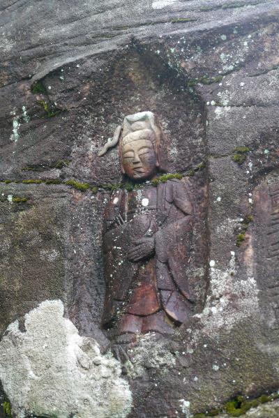 2015.9雨の諫早出張とんぼがえり2-慶厳寺，飛び石，諫早神社，天祐寺，長崎空港から前橋へ