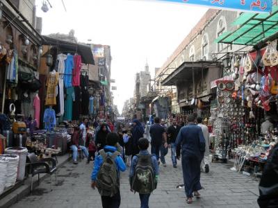 のんびりしてる昼間のハーン・ハリーリ