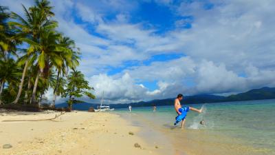 2015El Nido エルニド村で大冒険！　2日目：tourBで、理想の島に出会ったぁ～