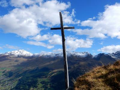 スイス･ハイキングの旅 2015秋（3) ロック・ヴュ（Ｒｏｃ Ｖｉｅｕｘ）へ登る