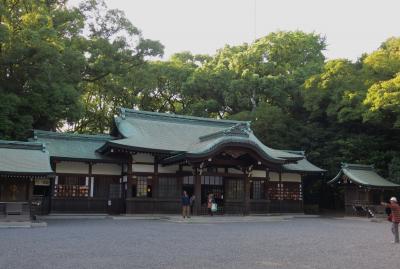 2015秋、熱田神宮(2/7)：境内社、日割御子神社、孫若御子神社、上知我麻神社