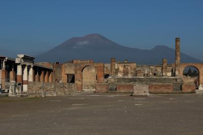 2015年　南イタリアとシチリア周遊紀行⑤古代ローマにタイムスリップ！ポンペイ遺跡～これが2000年前の街並み！！～