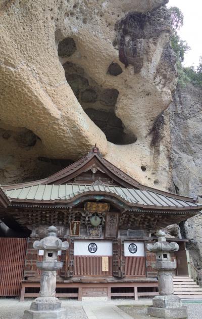 読み的中の岩旅☆ガラ空きの大谷資料館＆有名餃子店満喫 <資料館駐車場から大谷寺まで>