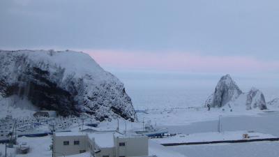 北海道・冬の流氷ウォークの旅