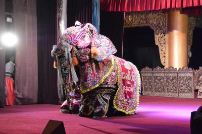 カラウェイパレスでミャンマーの伝統芸能鑑賞　３回目