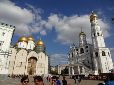 華麗なる王朝建築と「ソ連」&バルト海を臨む国々を巡る旅：ロシア・フィンランド・エストニア・デンマーク旅行【８】（2015年秋３日目２ 超大国の王宮「クレムリン」）