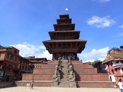 ネパールへボランティアNO.３・・・カトマンズ・地震で崩壊した世界遺産の街バクタプル＆バンコクへ