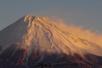 富士山 やっと冠雪