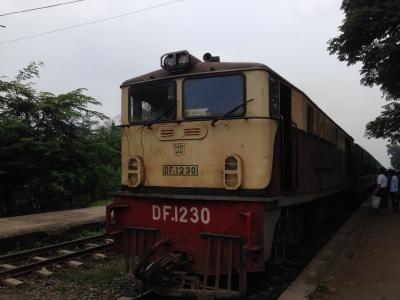 とある事情で通勤ラッシュのヤンゴン環状線を半周しました。