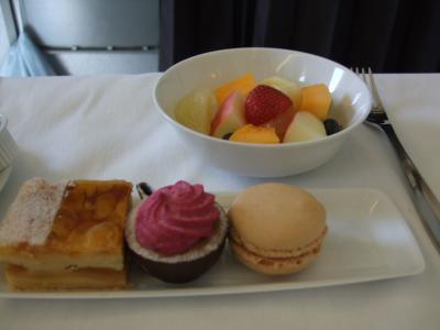シチリア旅行記　番外編　エールフランス　ビジネスクラス機内食とラウンジ内の食事