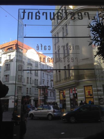 プラハ一泊旅行 7 ランチ Mistral Café