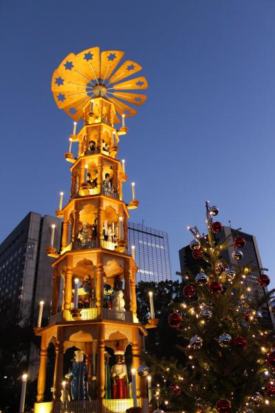 2015年　東京ぶらり歩き　NO.16　丸の内でクリスマスイルミネーション！東京クリスマスマーケット2015＆丸の内Bright Christmas 2015　（2015年12月）