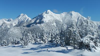 八ヶ岳 編笠山・西岳周回　青と白の世界を歩く