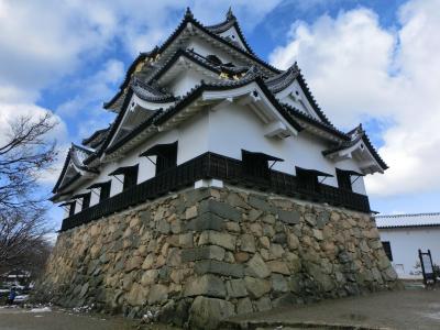 安土城と彦根城、アニメの聖地をめぐる師走の旅