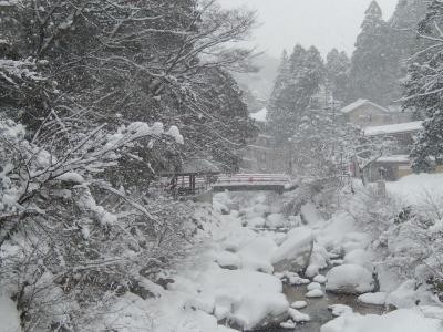 湯の山温泉　蔵之助　一夜のマジック？　目覚めたら そこは  ≪水墨画の世界≫