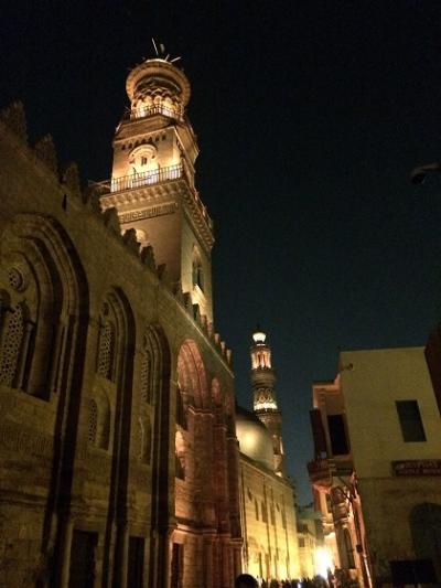 「中世」と「日常」を感じるムイッズ通り