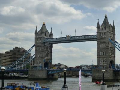 修学旅行　LONDON＆PARIS１　空港から～一日目