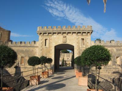 かつての軍事要塞が現代でロマンティックに甦った極上リゾート【Cap Rocat】　　スペイン＆ポルトガル②