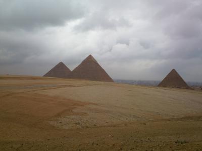 ピラミッド観光