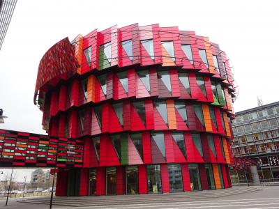 フェリーで巡るLindholmen〜Slottsberget〜Eriksberg