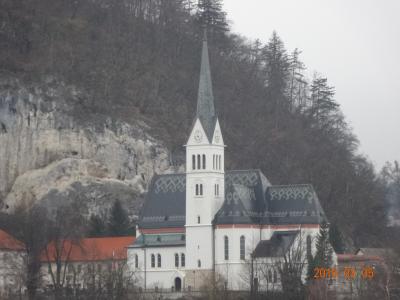 クロアチア・スロベニア・ボスニアヘルツェゴビナ3カ国周遊8日間の旅　１