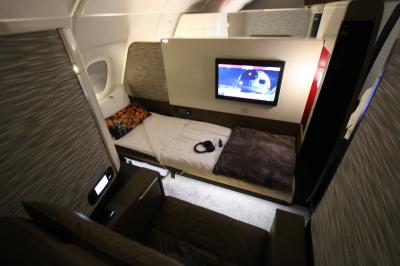  ETIHAD First Apartment 　　 JL  TG  NH FirstClassを乗り継いで満喫　?