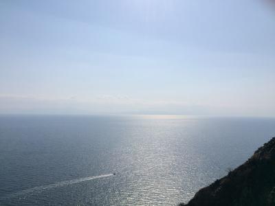 海鮮焼きの昼食と虎杖浜温泉