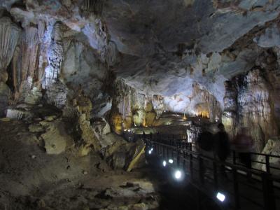ベトナム中部旅行4　～天国の洞窟とフォンニャ洞窟～