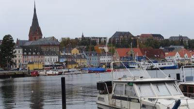 ドイツ最北端の可愛い港町・・・・・フレンスブルクＦlｅnsburg 2日目と　グラックスブルク城　Ｇｌｕｃｋｓｂｕｒｇ　Castle・・・・ハンブルグから北ドイツを巡る旅